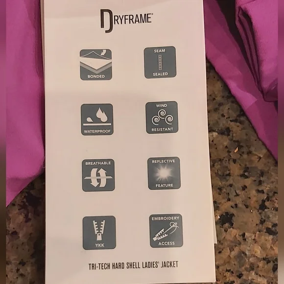 Dryframe tri-tech hard shell jacket - Picture 3 of 11